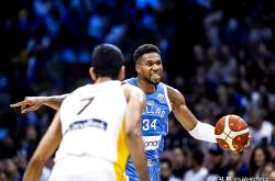 开云官网-西班牙队客场击败希腊，豪取三分