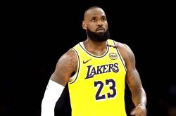 开云体育在线-湖人队新球星连续砍分，成最大助攻王的简单介绍