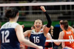 开云体育app-绝境中的逆袭，索伯的战术革命与拉塞尔的赛道之火