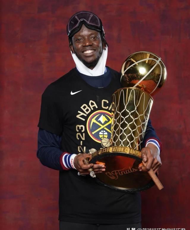 包含南韩男篮险胜巴西男篮，乔治·希尔打破历史纪录的词条