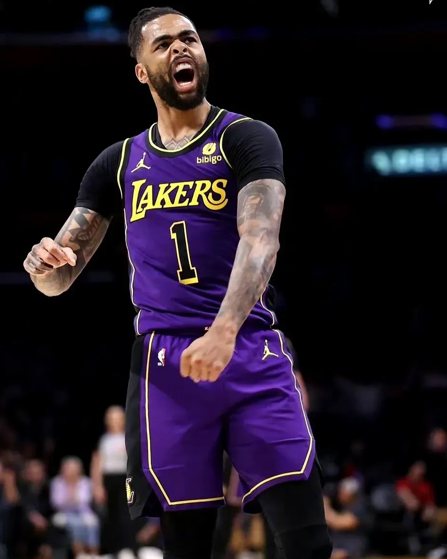 火箭逆转西班牙男篮，拉塞尔高光表现的简单介绍