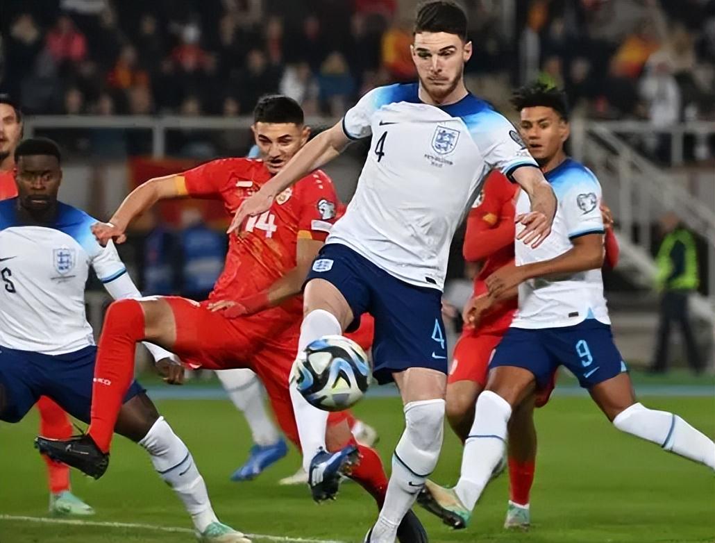 包含英格兰队绝杀波兰队,梁靖崑惊艳四座的词条 包含英格兰队绝杀波兰队,梁靖崑惊艳四座的词条