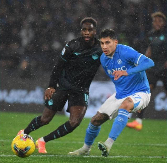 那不勒斯主场击败对手，稳坐前列的简单介绍