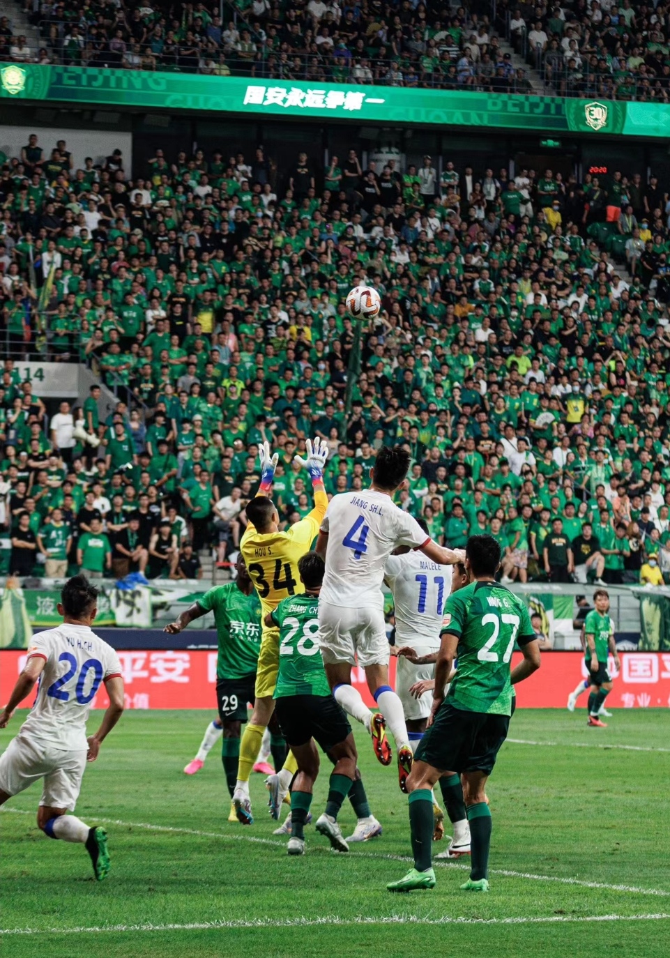 顶尖足球联赛即将打响实力球队角逐激烈的简单介绍