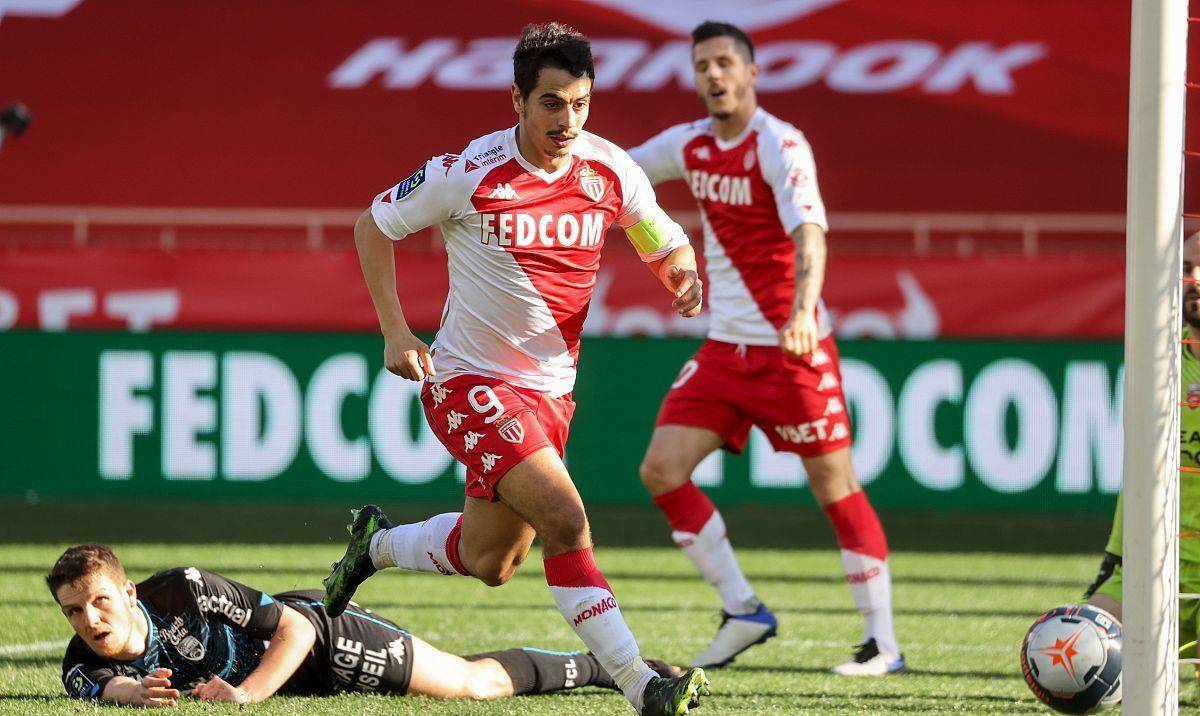 包含荷兰二号种子对手轻取，岁小将状态火热最终进球破僵的词条