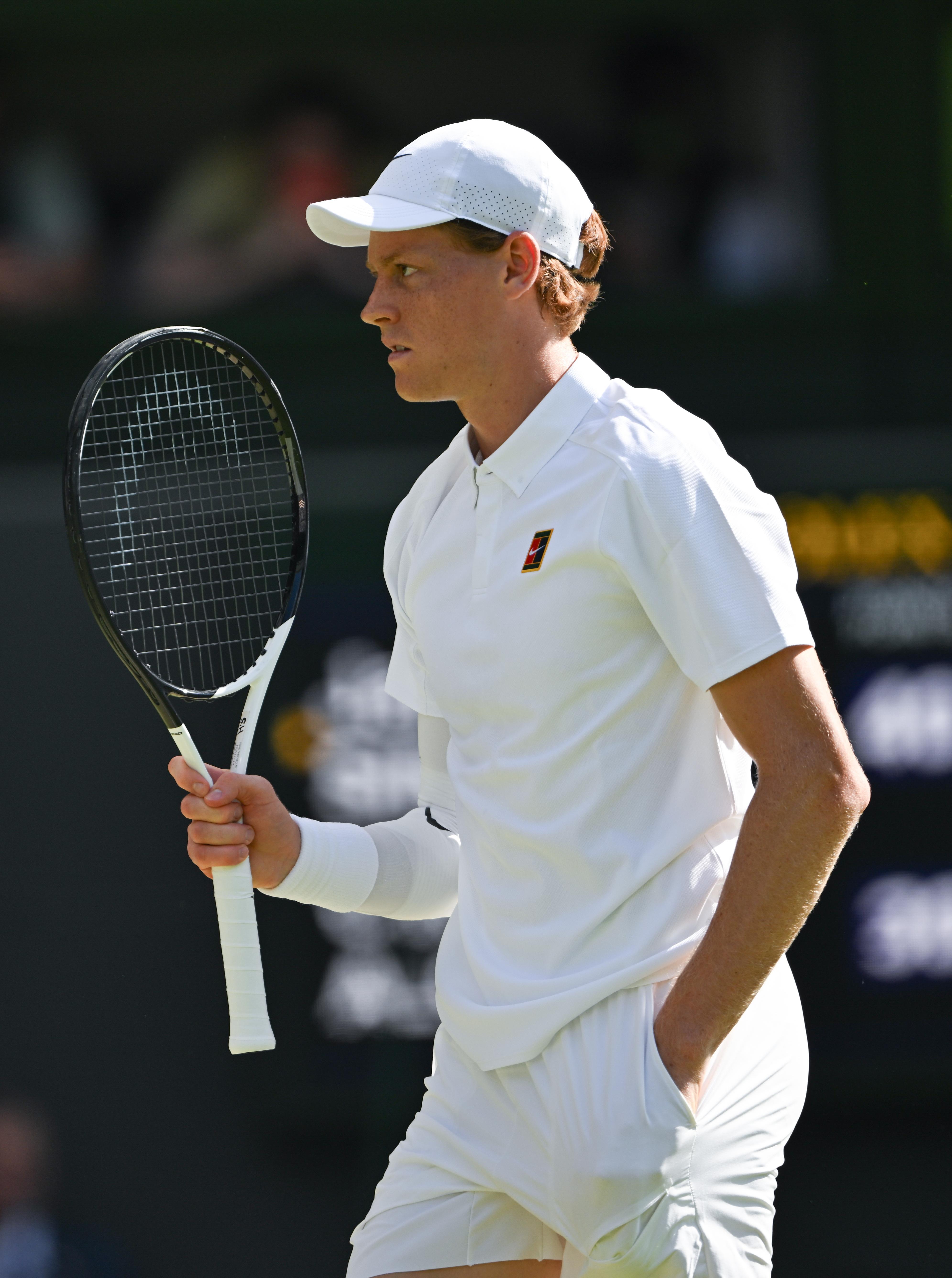 温网碾压戴维斯杯,辛纳扛起全队 温网碾压戴维斯杯,辛纳扛起全队