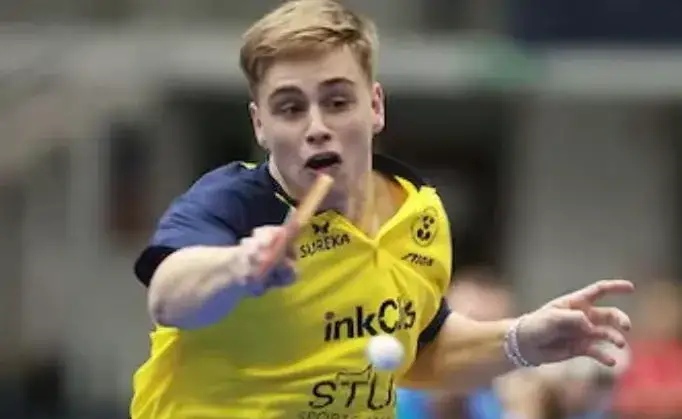 瑞典队轻取英格兰队，奥恰洛夫刷新纪录的简单介绍