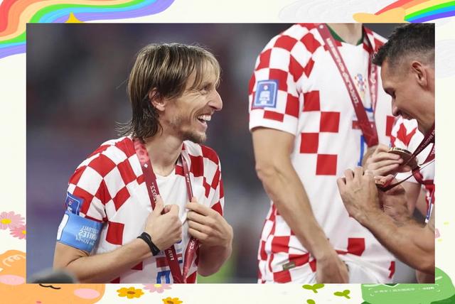 波兰横扫摩洛哥，莫德里奇制霸全场