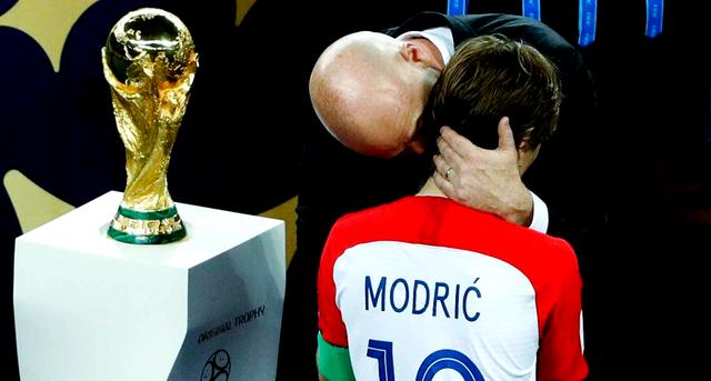 波兰横扫摩洛哥，莫德里奇制霸全场