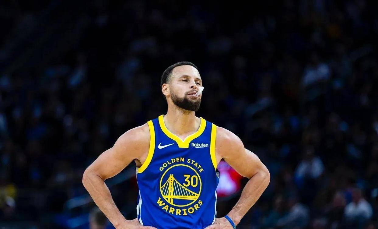 勇士击败快船,库里状态正佳 勇士击败快船,库里状态正佳