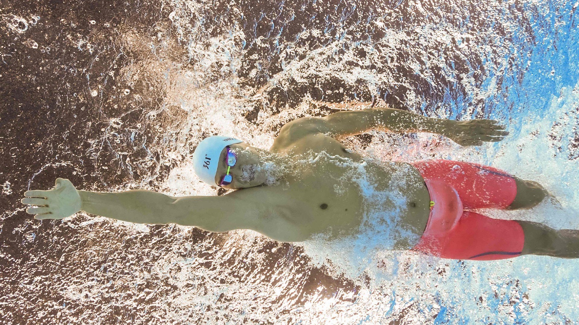 哈弗茨的完美一击，切尔西带走德国的战术启示