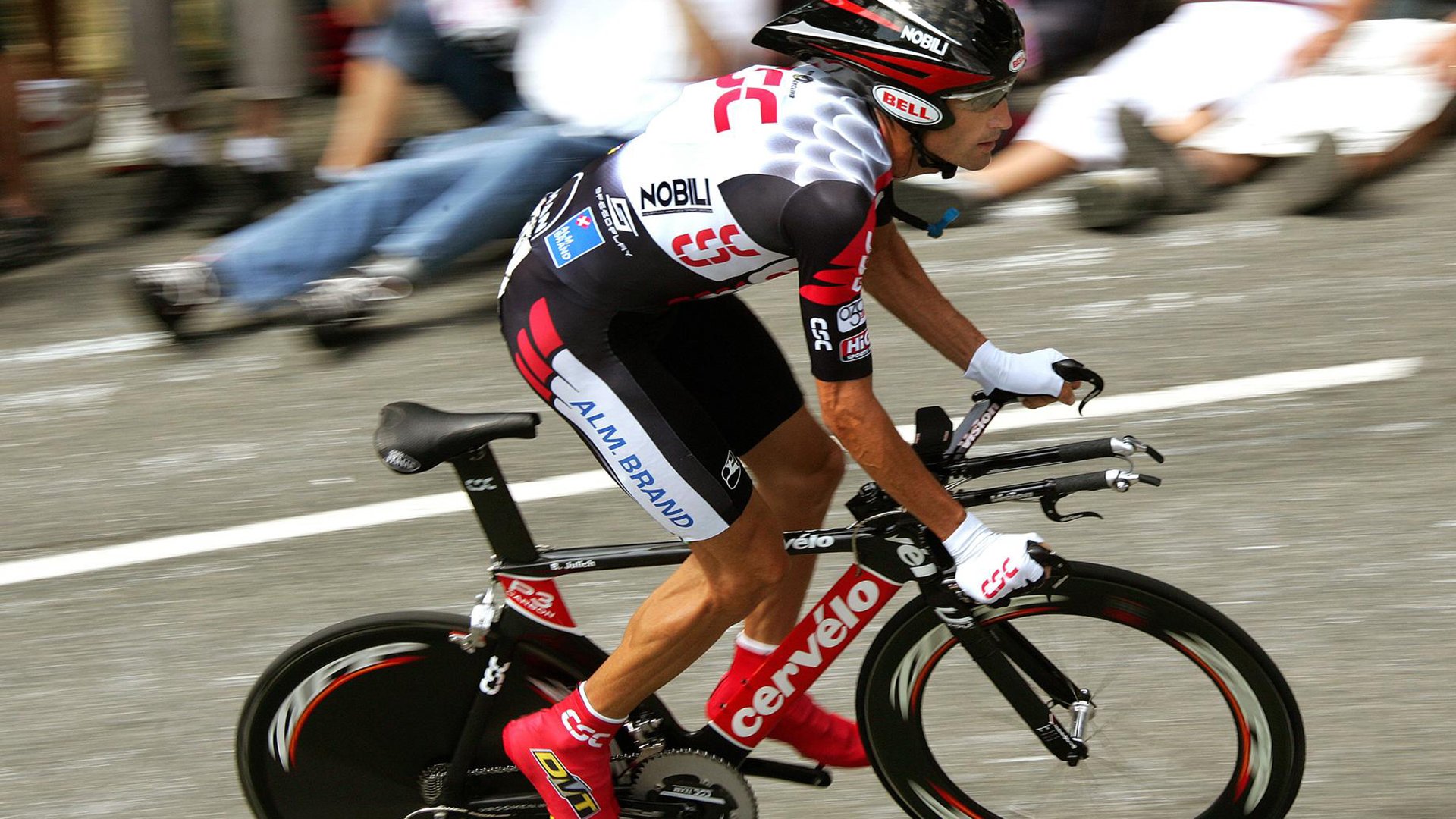 从美网鏖战到ATP总决赛称王，辛纳如何以统治级表现定义新赛季